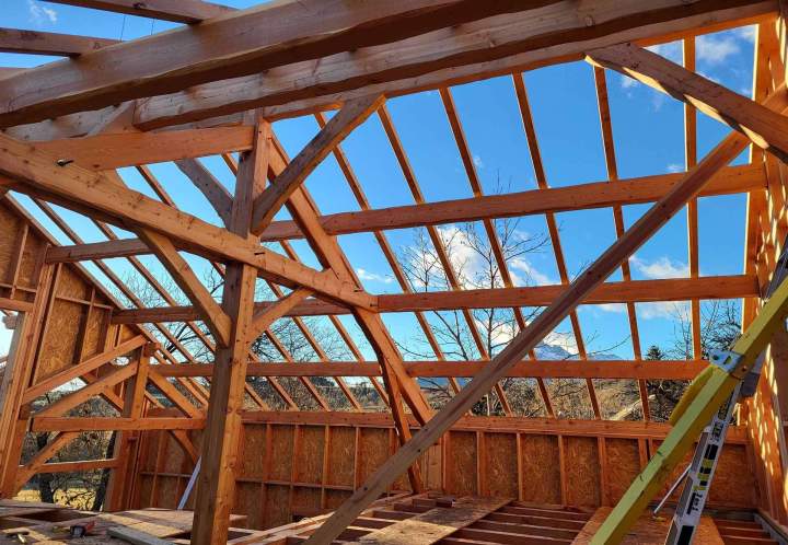 Travaux de charpente bois Embrun