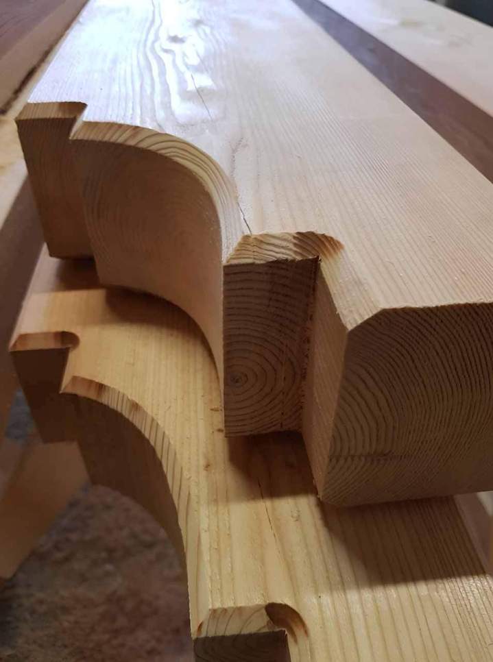 Corbeaux de charpente en bois Embrun