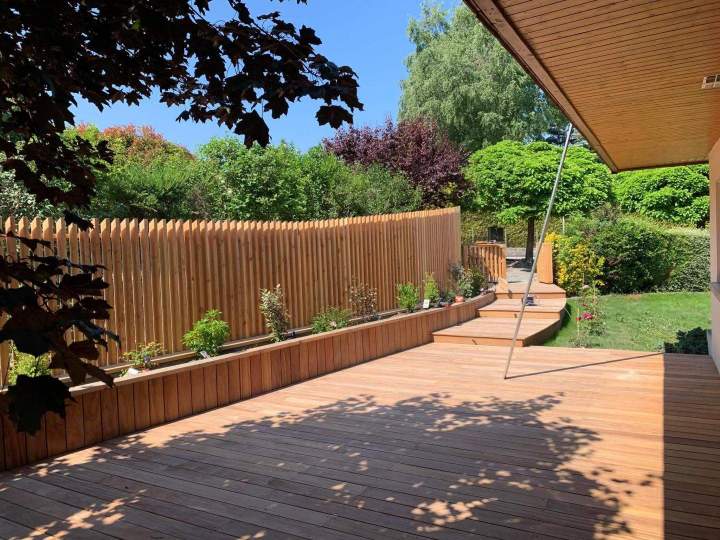Terrasse et clôture en bois Embrun